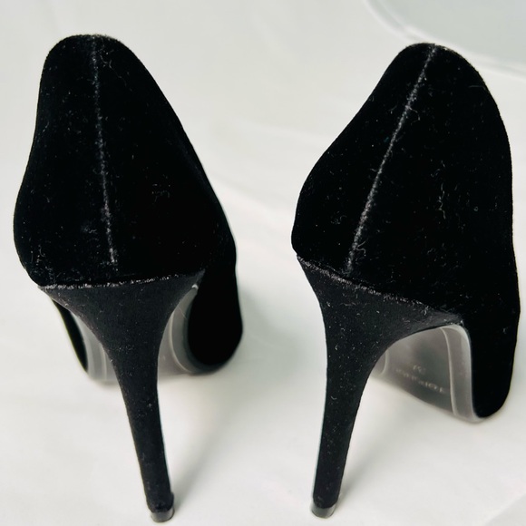 Topshop Maggie Black Suede 4” Heels EUC Size 5 - Picture 4 of 7